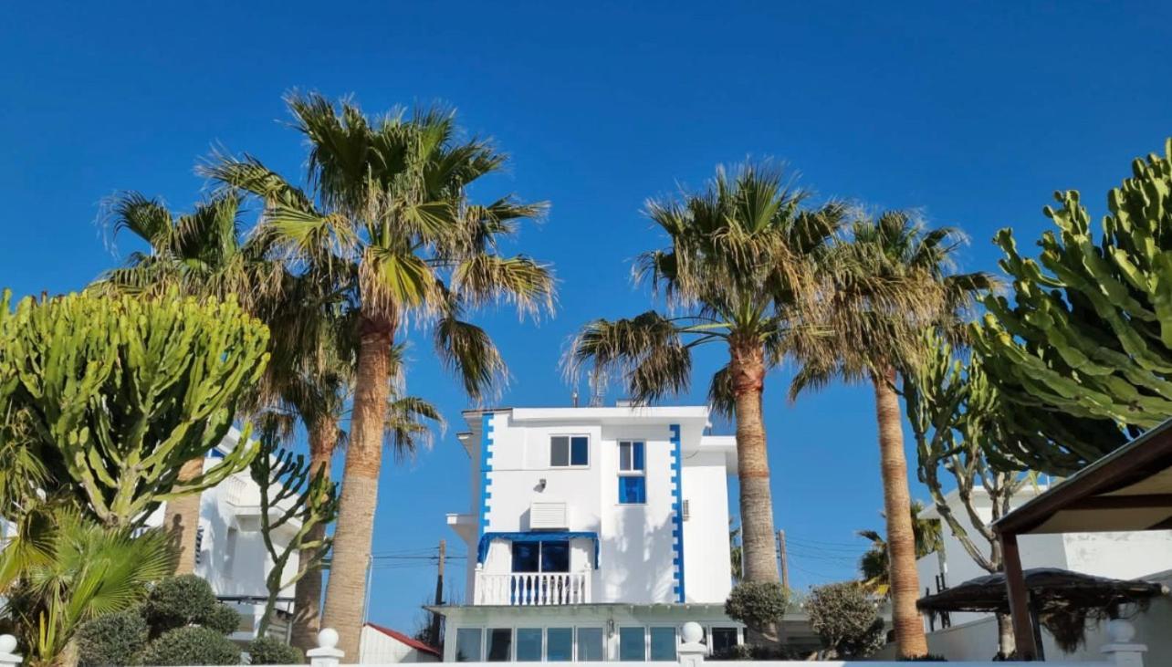 Zygi Beachfront Villa Eksteriør billede